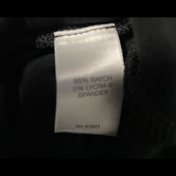 J Jill Wearever Collection S Black Short Sleeve Front Detail Pleat Jersey Dress - Picture 6 of 11